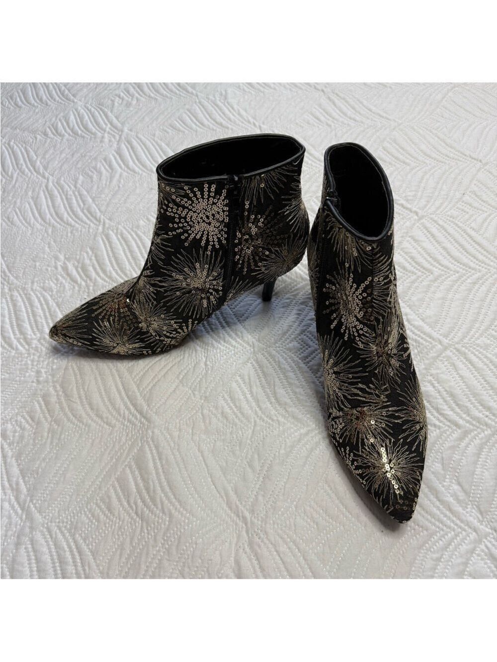 Allegra K Women’s Black & Gold Sequin Ankle Boots. Size 11